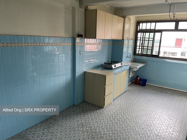 Blk 170 Stirling Road (Queenstown), HDB 3 Rooms #315587241